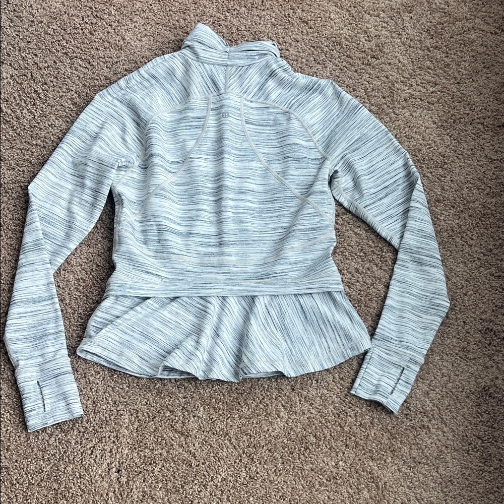 Lululemon Women's Heathered Gray Hustle in Your Bustle Long Sleeve Jacket 8 - Picture 13 of 16